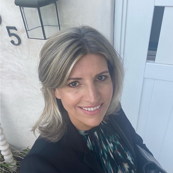 Meet your Posher, Rike - Picture 2 of 2